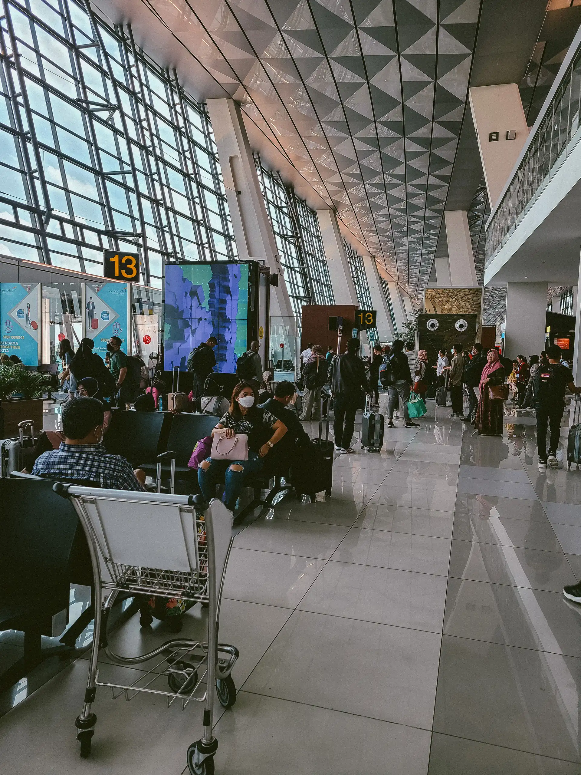 자카르타 공항 3터미널 출국장